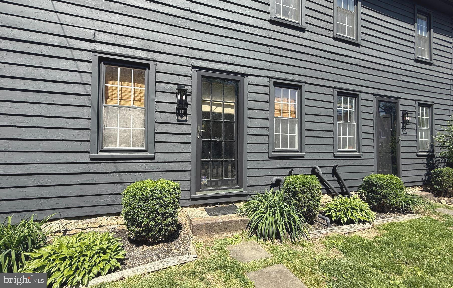 567 Little York-springmills Road Milford, NJ 08848 - Photo 3 of 52