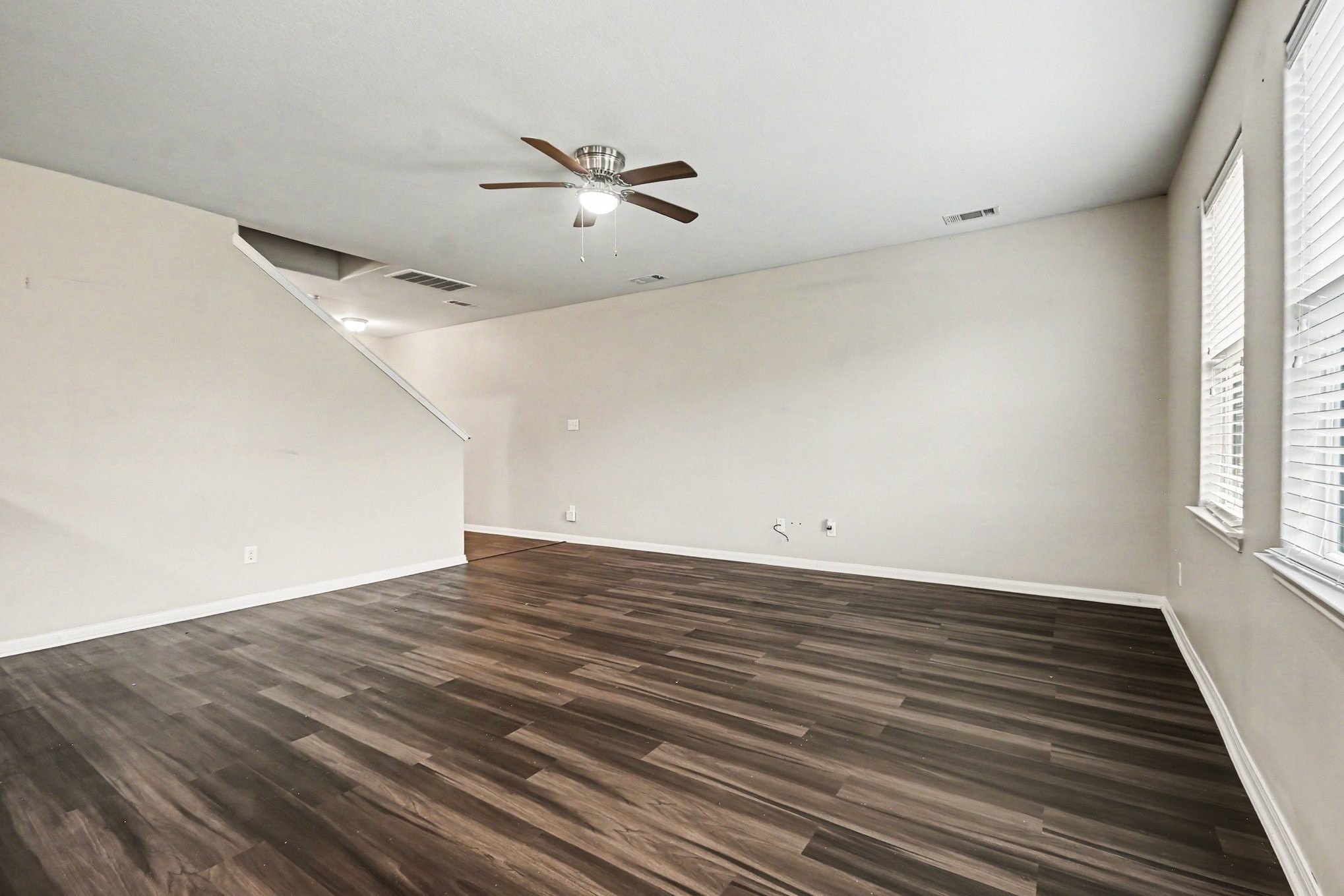 6038 Coral Cove Road Cove, TX 77523 - Photo 9 of 21
