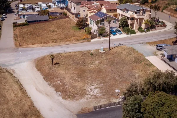 $879,000 | 541 Atascadero Road, Morro Bay, CA 93442