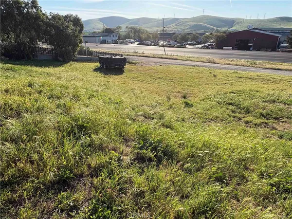 $879,000 | 541 Atascadero Road, Morro Bay, CA 93442