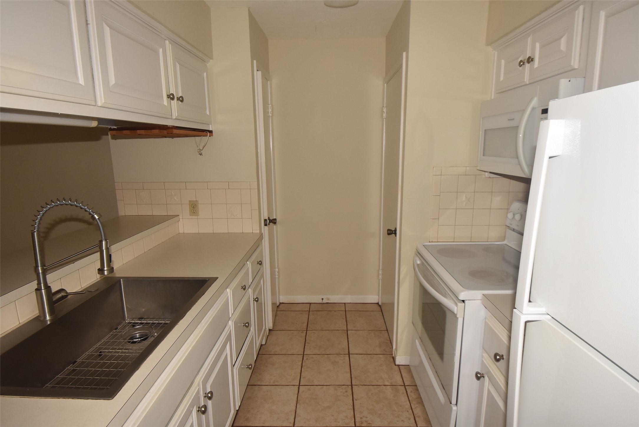 801 River Road, Unit 104E Montgomery, TX 77356 - Photo 7 of 18
