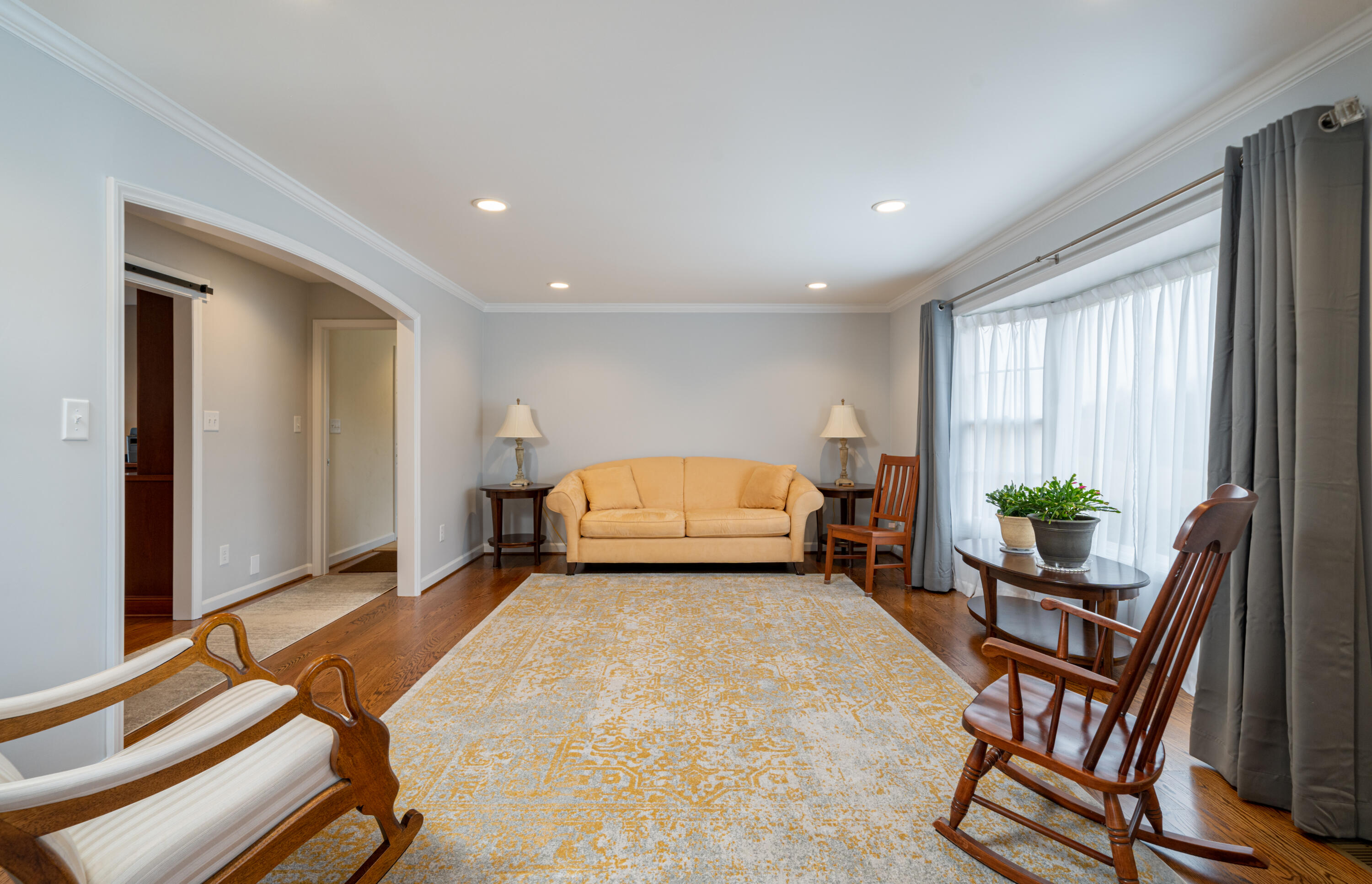 2902 Brughs Mill Road Fincastle, VA 24090 - Photo 7 of 35 Living Room