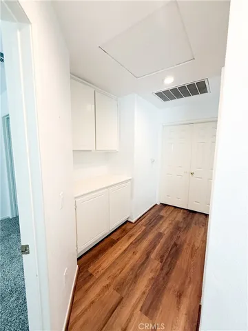 a view of utility room