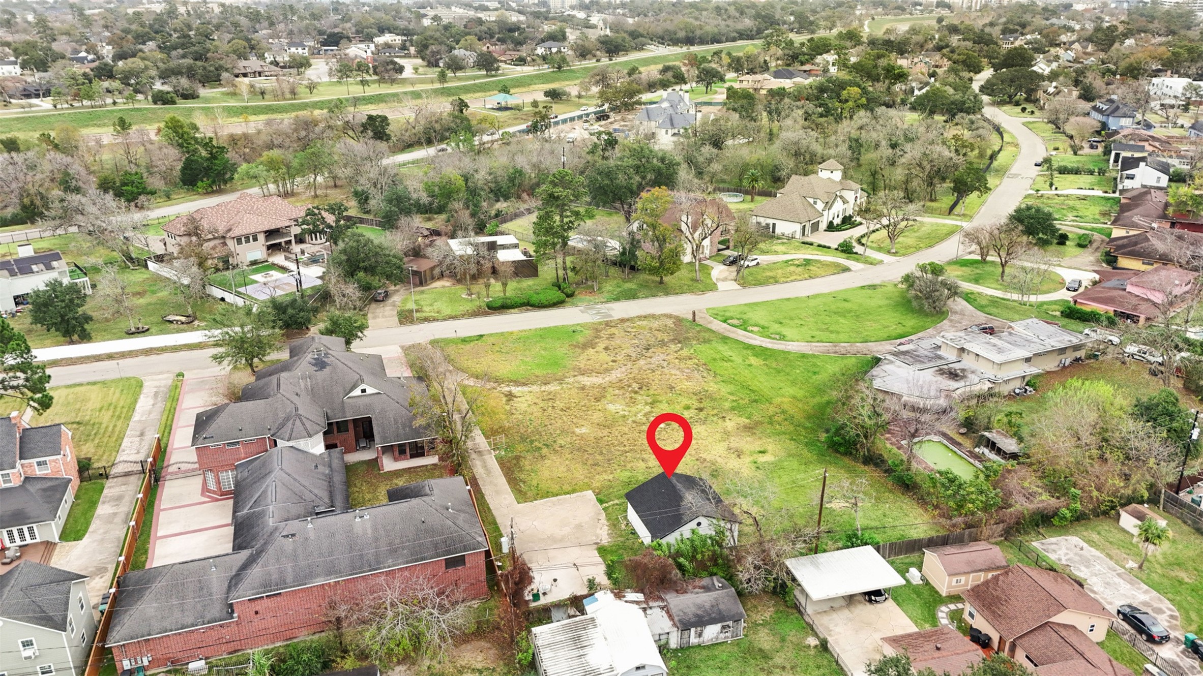 3922 Roseneath Drive Houston, TX 77021 - Photo 2 of 16 an aerial view of residential houses with outdoor space and parking