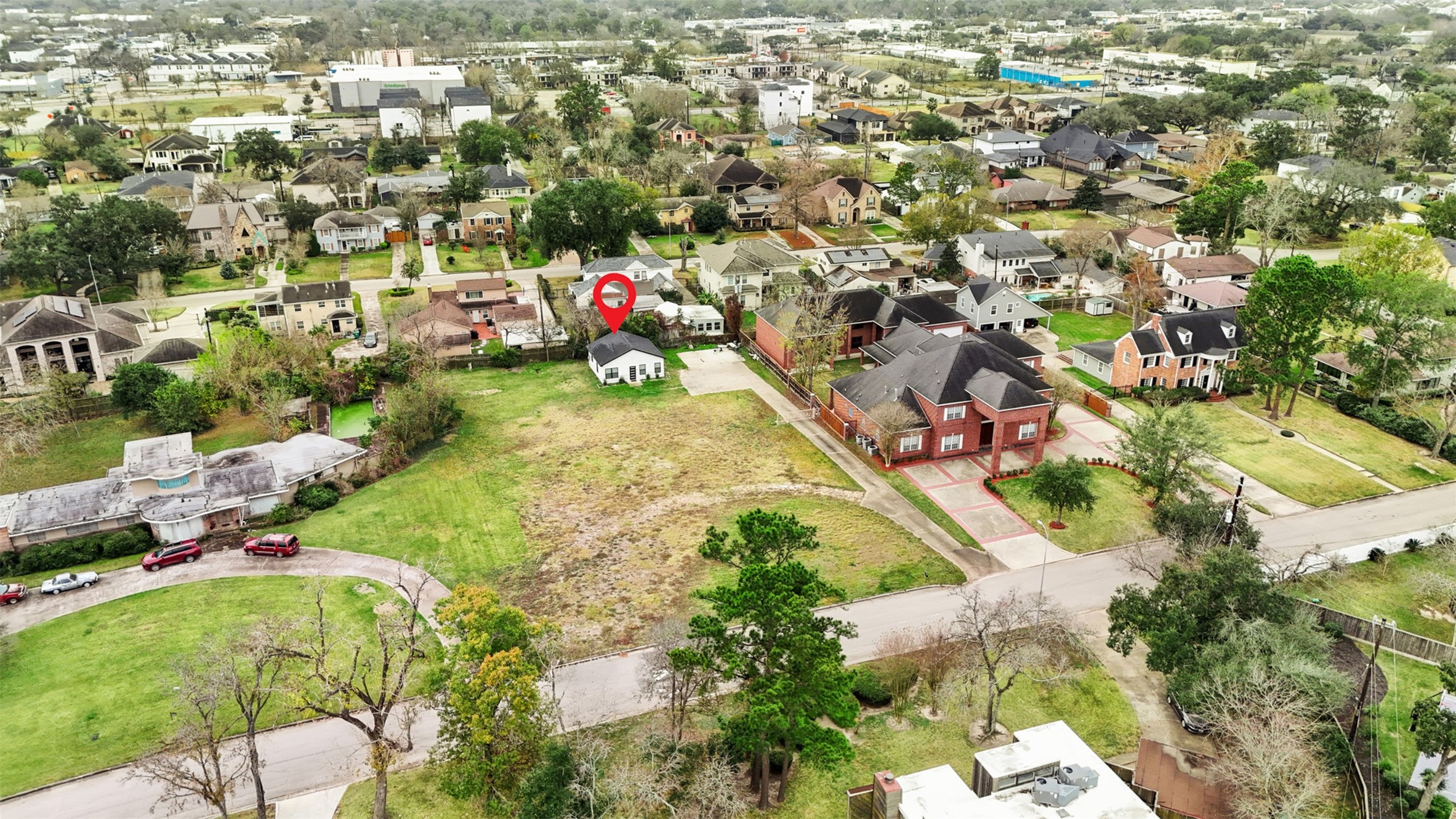 3922 Roseneath Drive Houston, TX 77021 - Photo 9 of 16 an aerial view of residential houses with outdoor space and trees