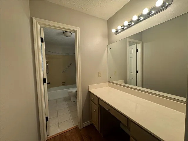 $2,000 | 1604 Austin Avenue, College Station, TX 77845