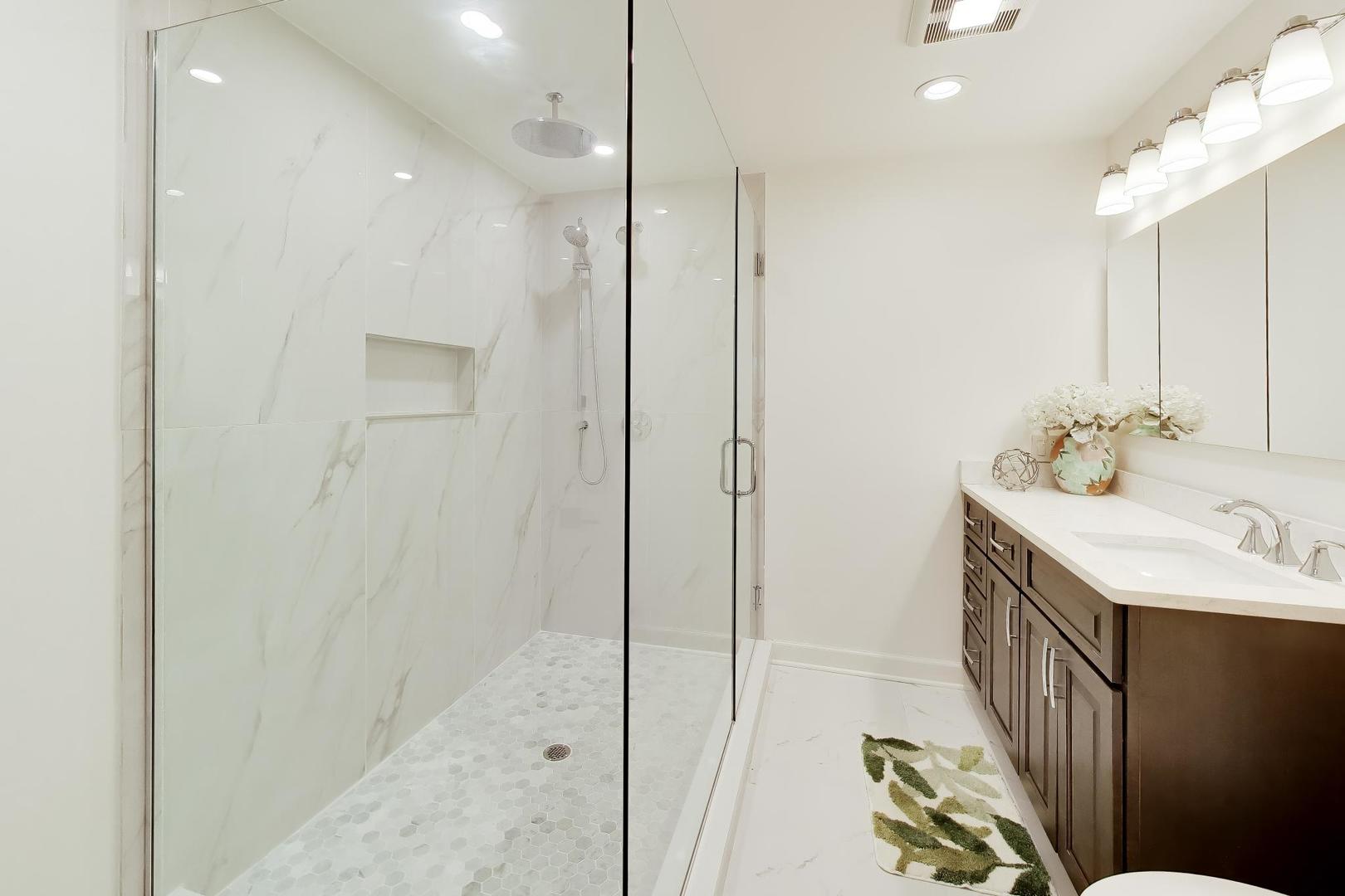 656 Jon Lane Des Plaines, IL 60016 - Photo 15 of 25