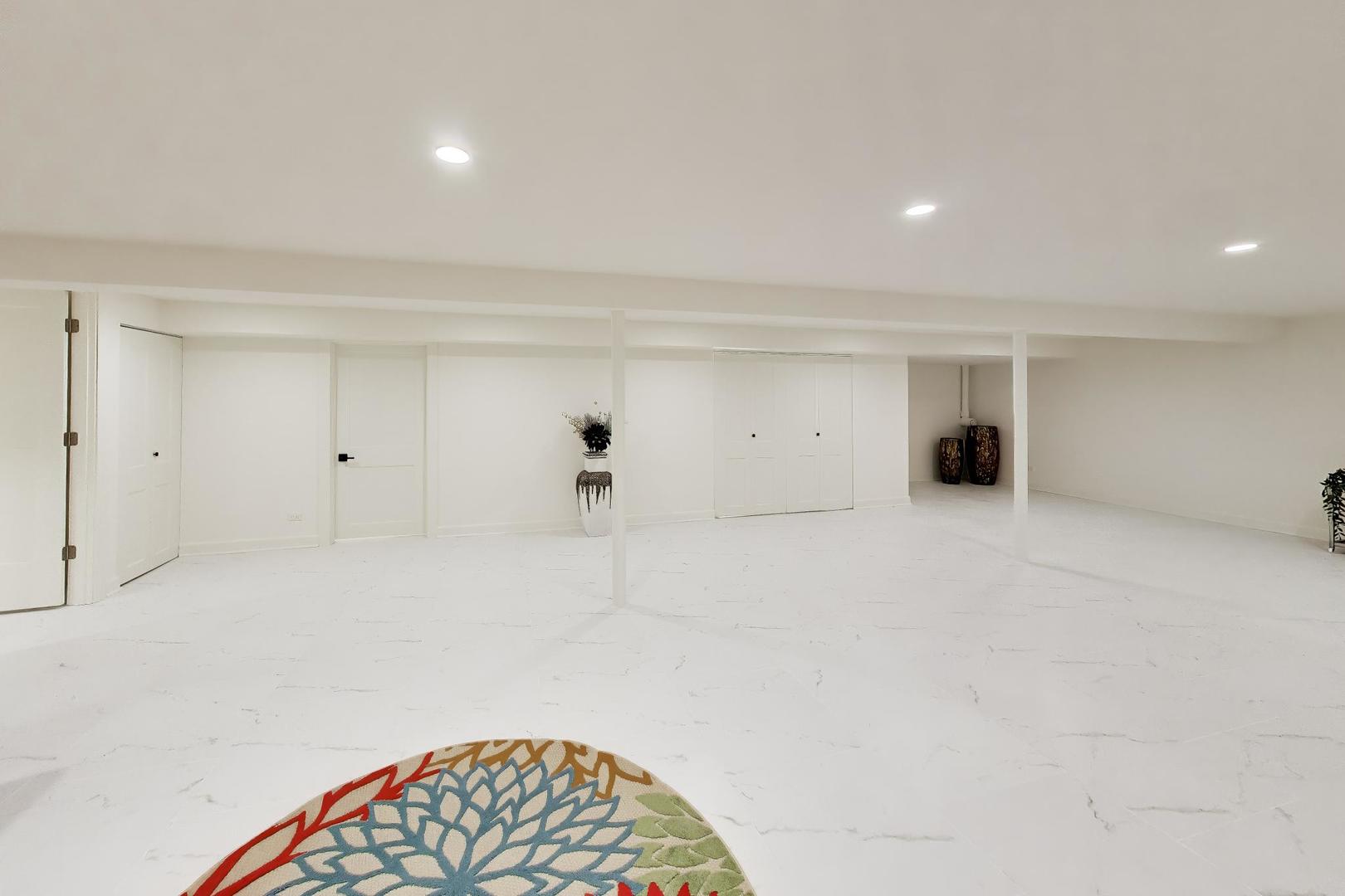 656 Jon Lane Des Plaines, IL 60016 - Photo 18 of 25