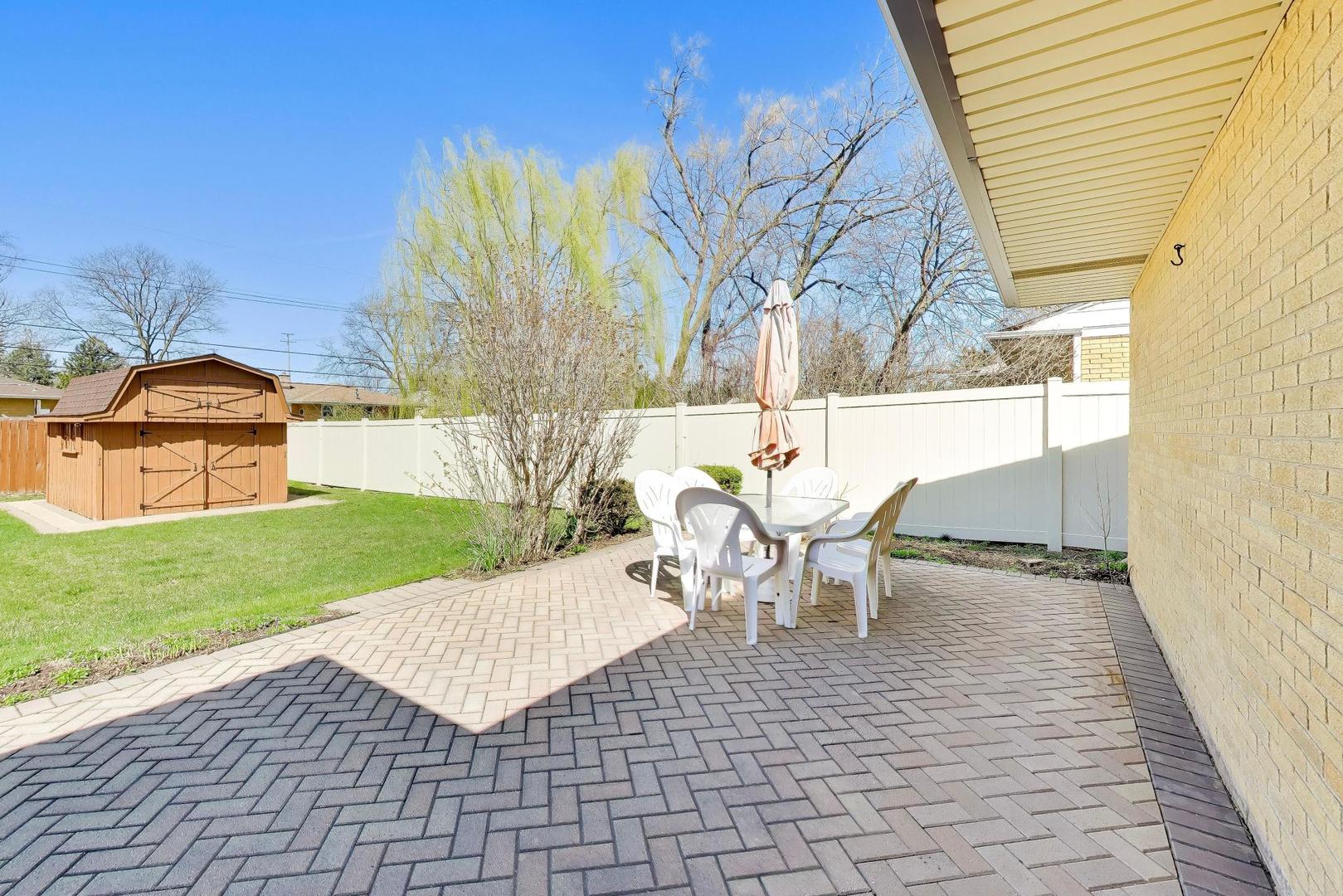 656 Jon Lane Des Plaines, IL 60016 - Photo 22 of 25