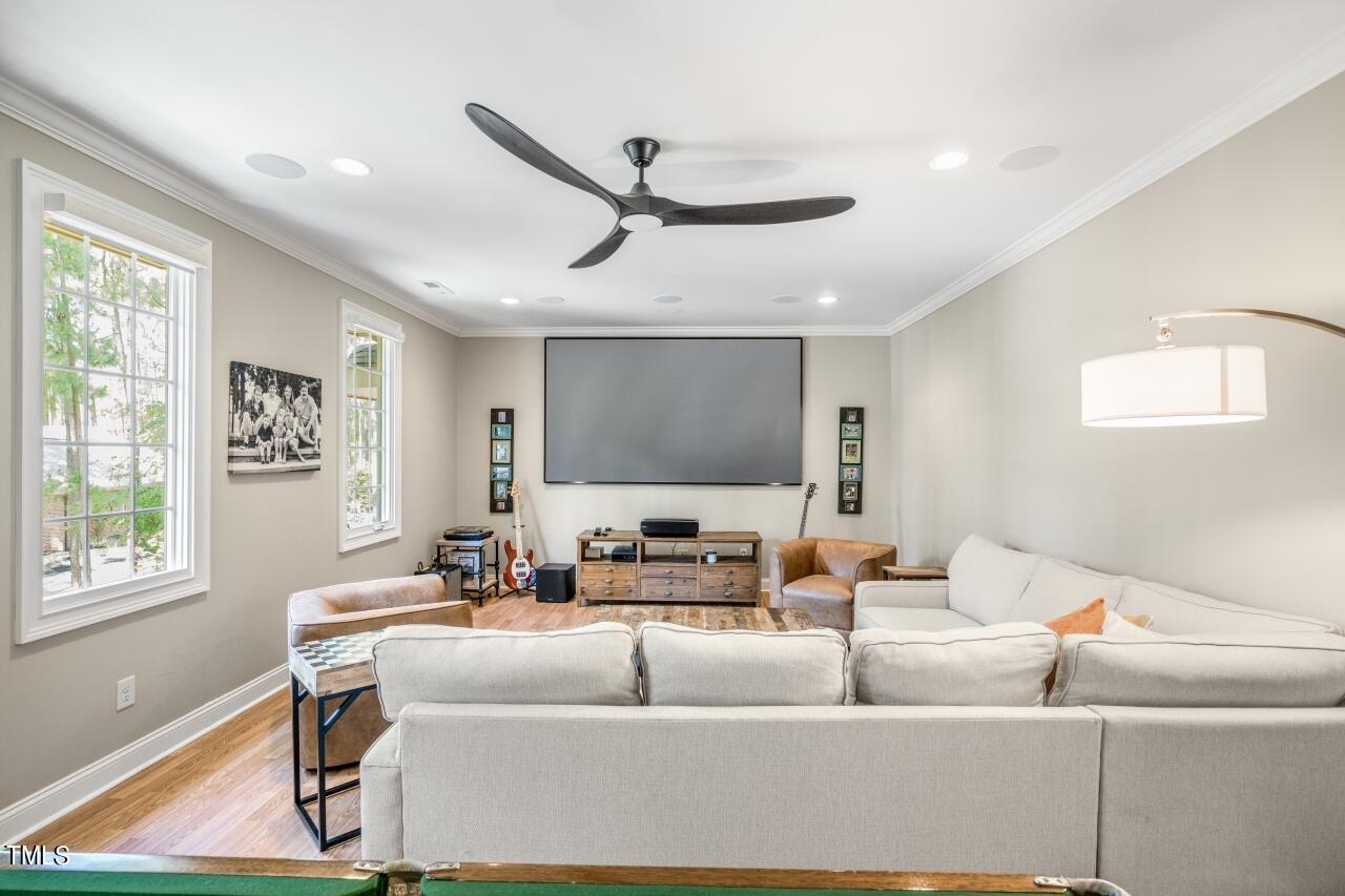 19 Pinewild Drive Pinehurst, NC 28374 - Photo 29 of 44 a living room with furniture and a window
