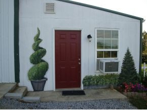 Detached Garage