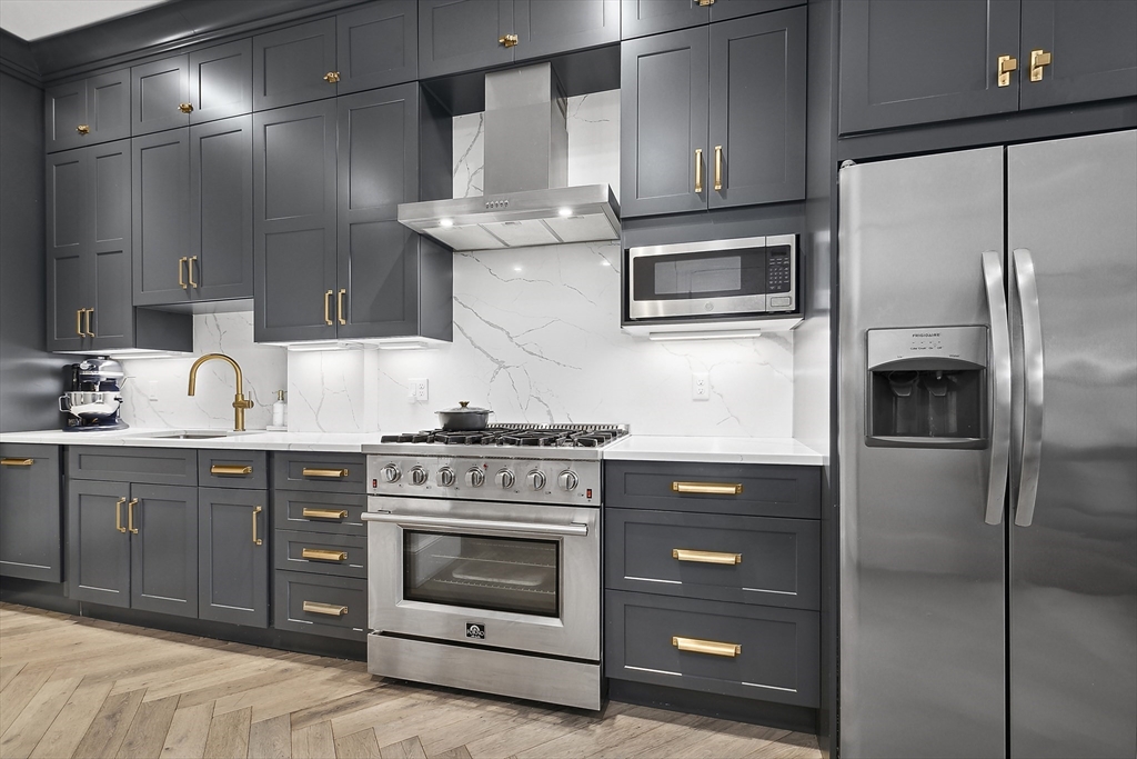 50 Fenway, Unit 2 Boston, MA 02215 - Photo 11 of 24