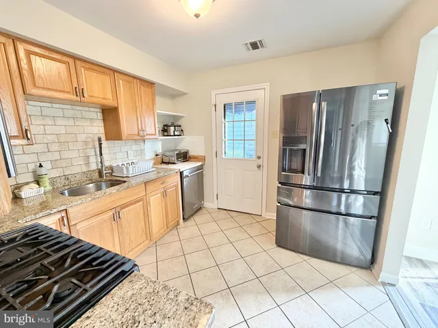 $519,000 | 17 Woodbridge Street, New Brunswick, NJ 08901