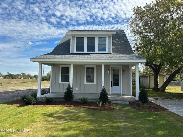 $595,000 | 504 North 25th Street, Morehead City, NC 28557