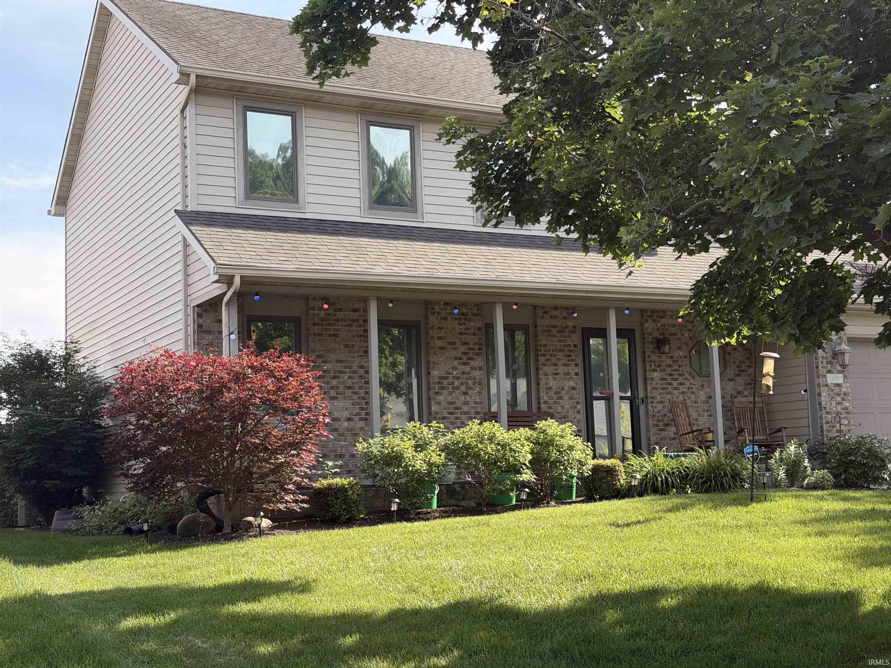 8609 Spring Forest Drive Fort Wayne, IN 46804 - Photo 4 of 40