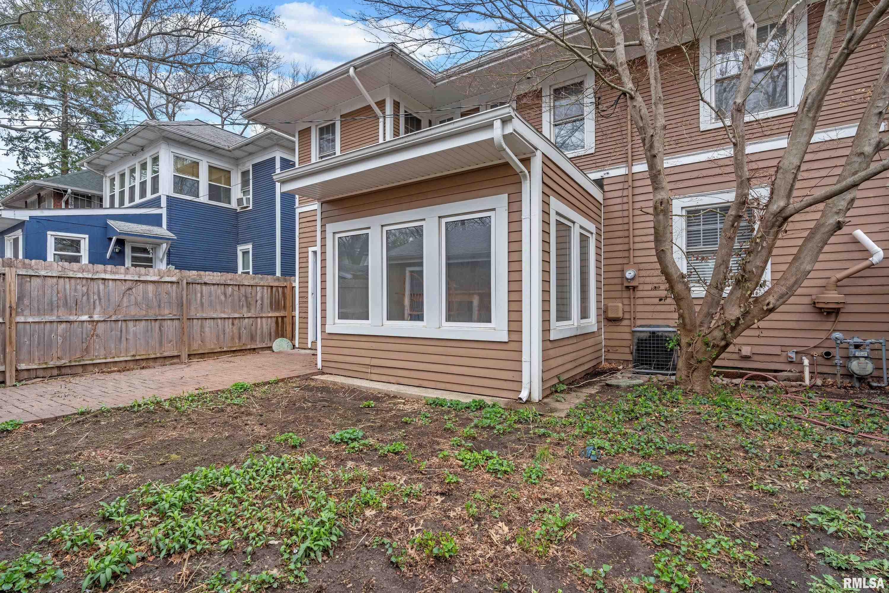 701 West Fayette Avenue Springfield, IL 62704 - Photo 29 of 30