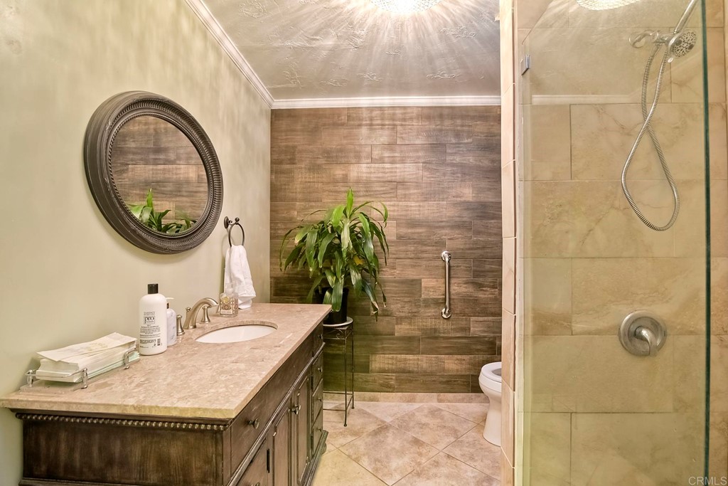 1674 Hilcorte Drive Escondido, CA 92026 - Photo 22 of 38