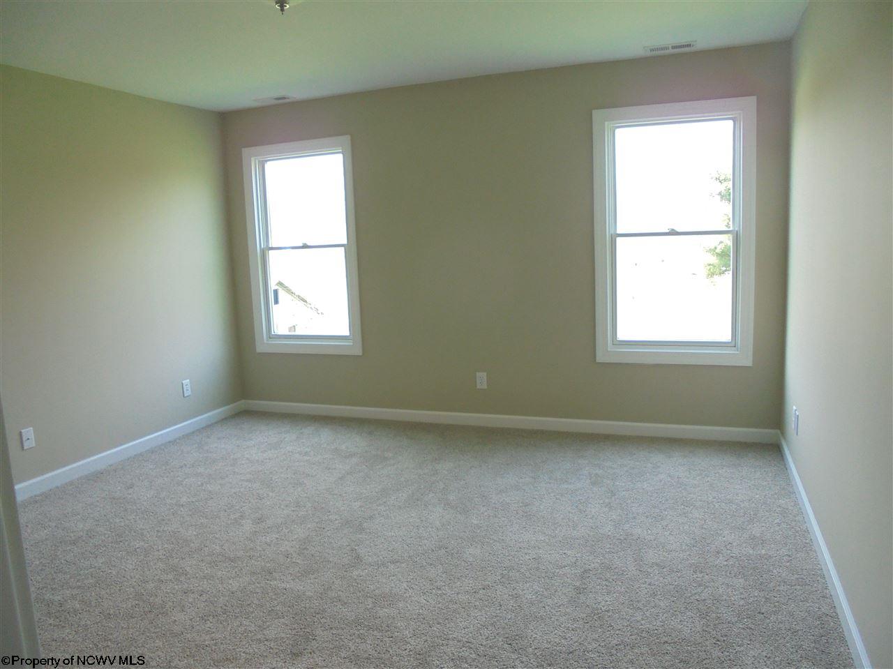 154 Long Alley Reedsville, WV 26547 - Photo 15 of 19 Gallery Image 15