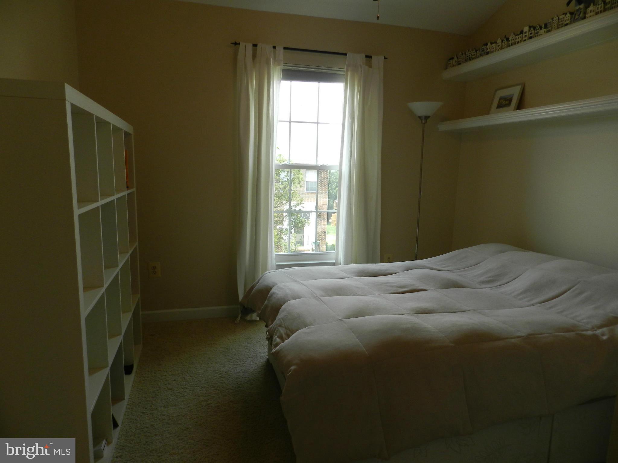 14113 Parker Farm Way Silver Spring, MD 20906 - Photo 20 of 29 Bedroom 3
