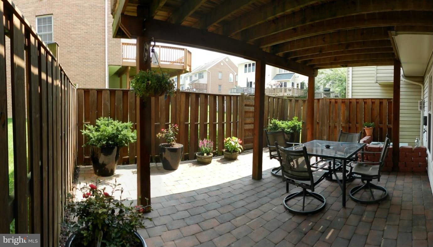 14113 Parker Farm Way Silver Spring, MD 20906 - Photo 6 of 29 Main level patio