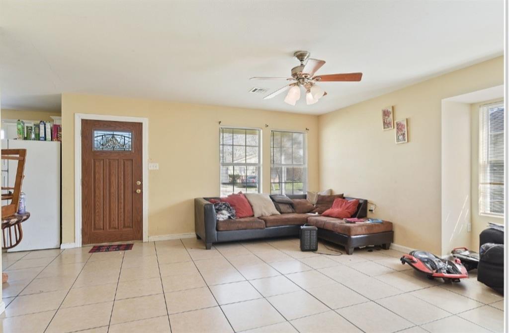 7854 Star Street New Orleans, LA 70128 - Photo 4 of 10