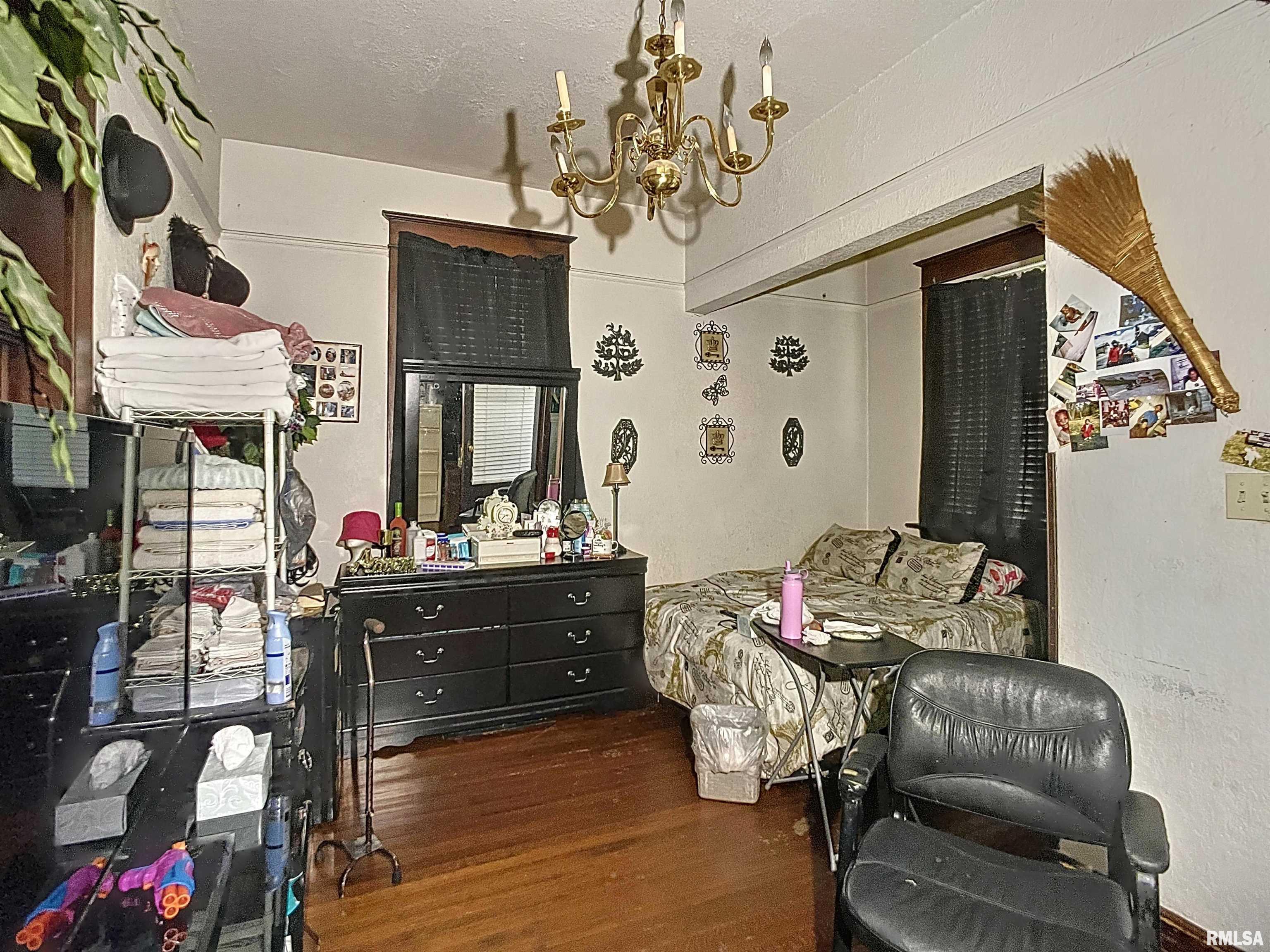 1220 Warren Street Davenport, IA 52804 - Photo 11 of 30