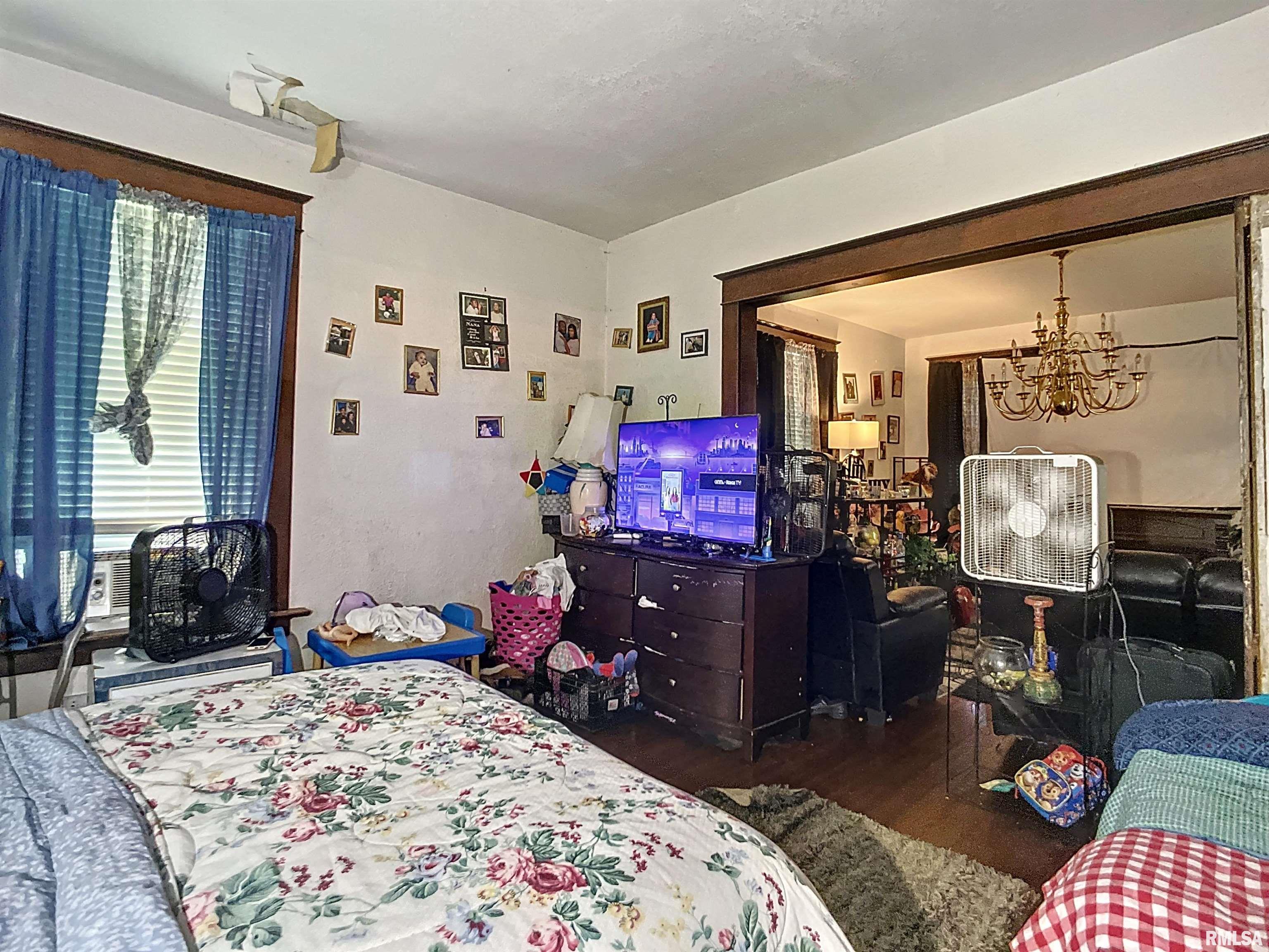 1220 Warren Street Davenport, IA 52804 - Photo 9 of 30