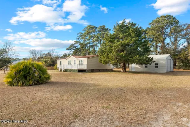 $1,750 | 137 Wendy Hill Lane, Sneads Ferry, NC 28460