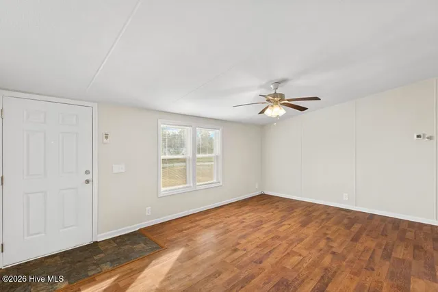 $1,750 | 137 Wendy Hill Lane, Sneads Ferry, NC 28460