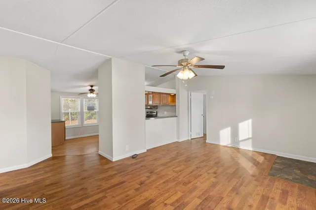 $1,750 | 137 Wendy Hill Lane, Sneads Ferry, NC 28460