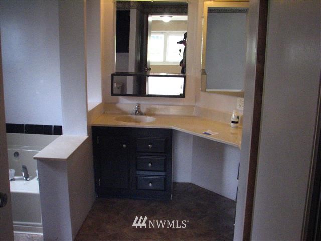 12657 Markwood Road Burlington, WA 98233 - Photo 10 of 20