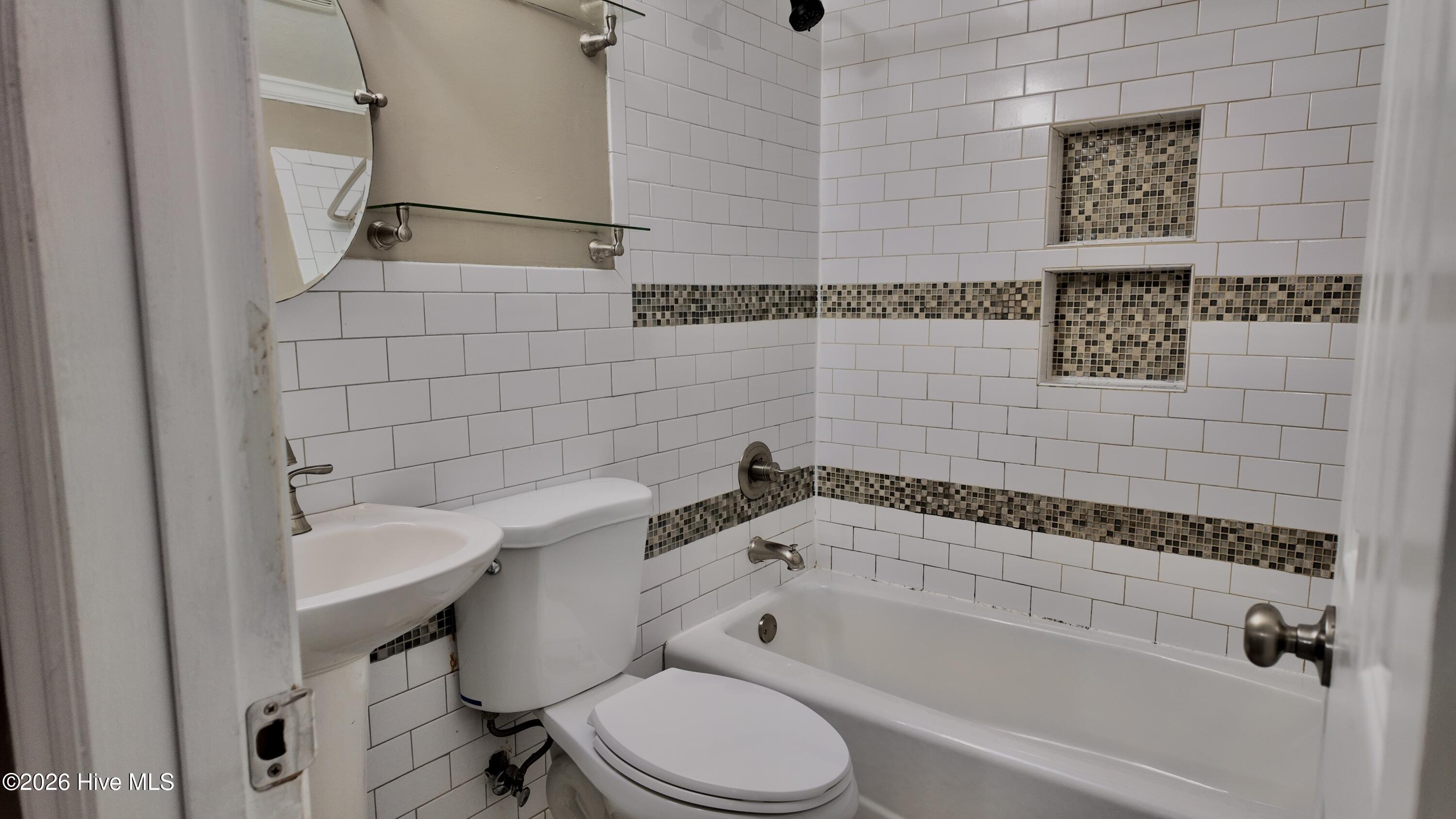 2018 Wren Road North Augusta, SC 29841 - Photo 15 of 23 Bathroom