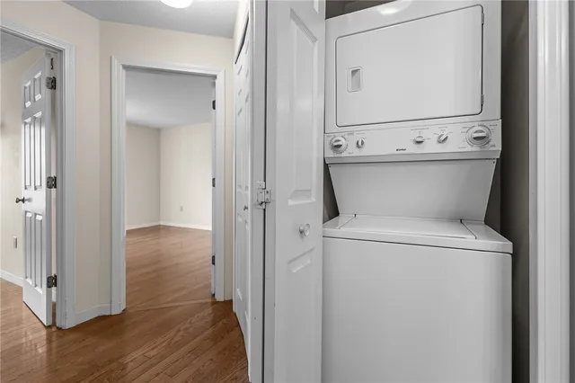 $325,000 | 1800 Douglas Avenue, Unit 310, North Providence, RI 02904