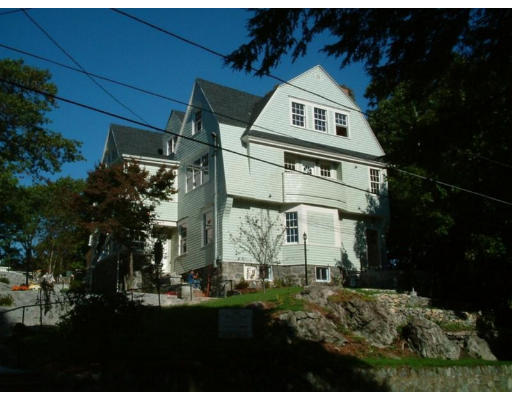 31 Greystone Road, Unit 4 31 Malden, MA 02148 - Photo 1 of 1 Gallery Image 1