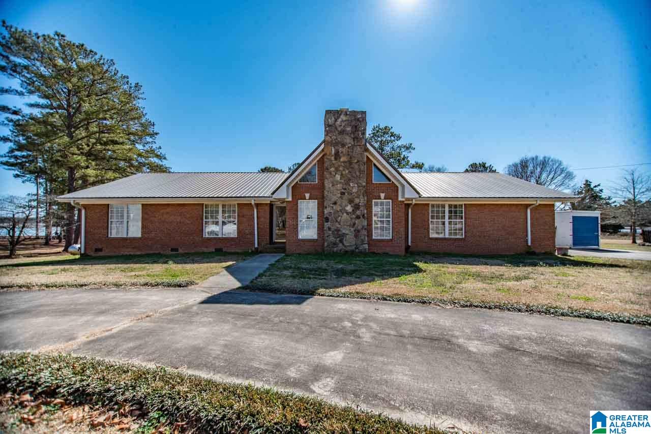 17 Seddon Point Pell City, AL 35128 - Photo 1 of 39