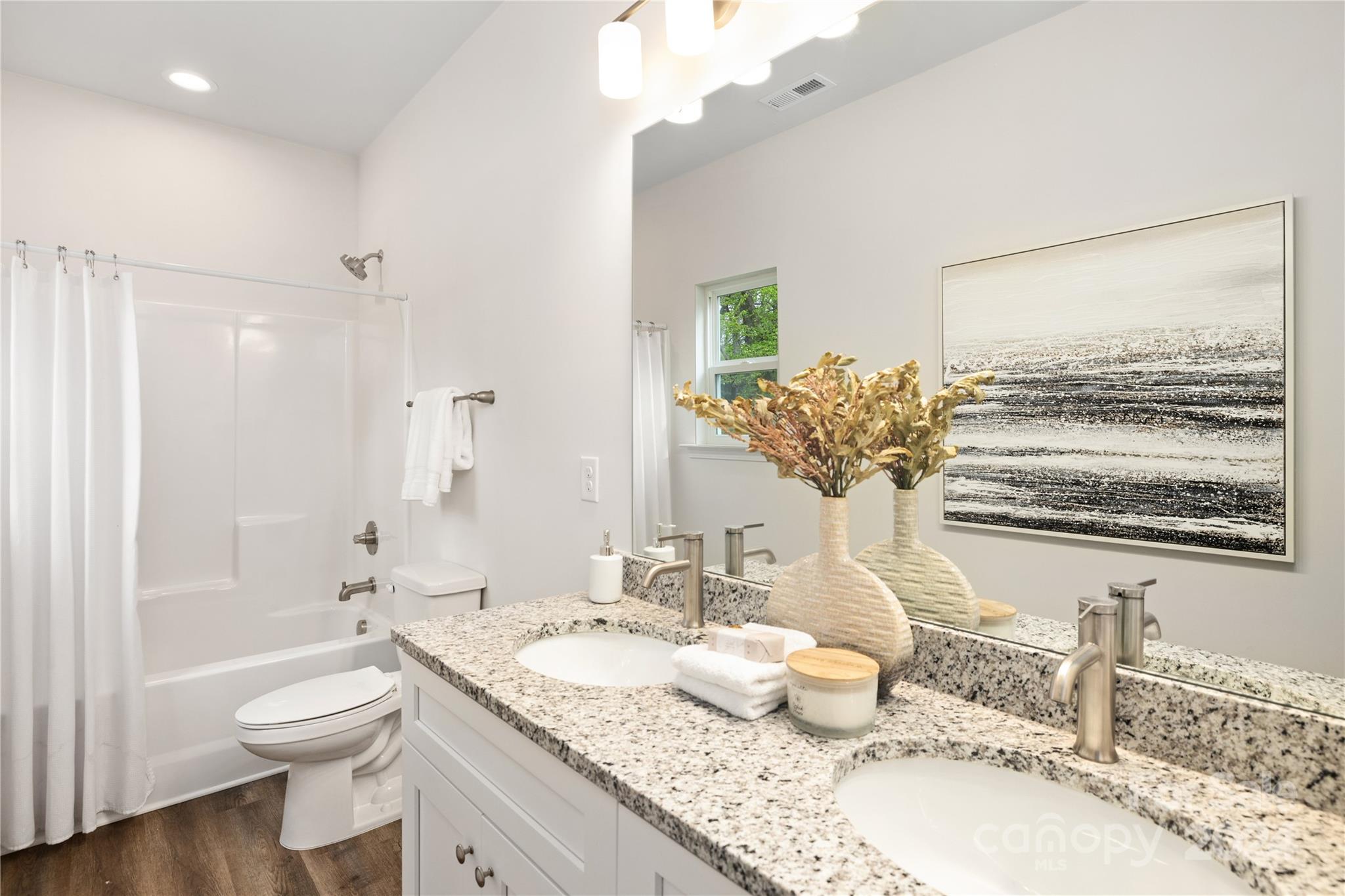 6043 Sullins Road Charlotte, NC 28214 - Photo 11 of 20 Gallery Image 11