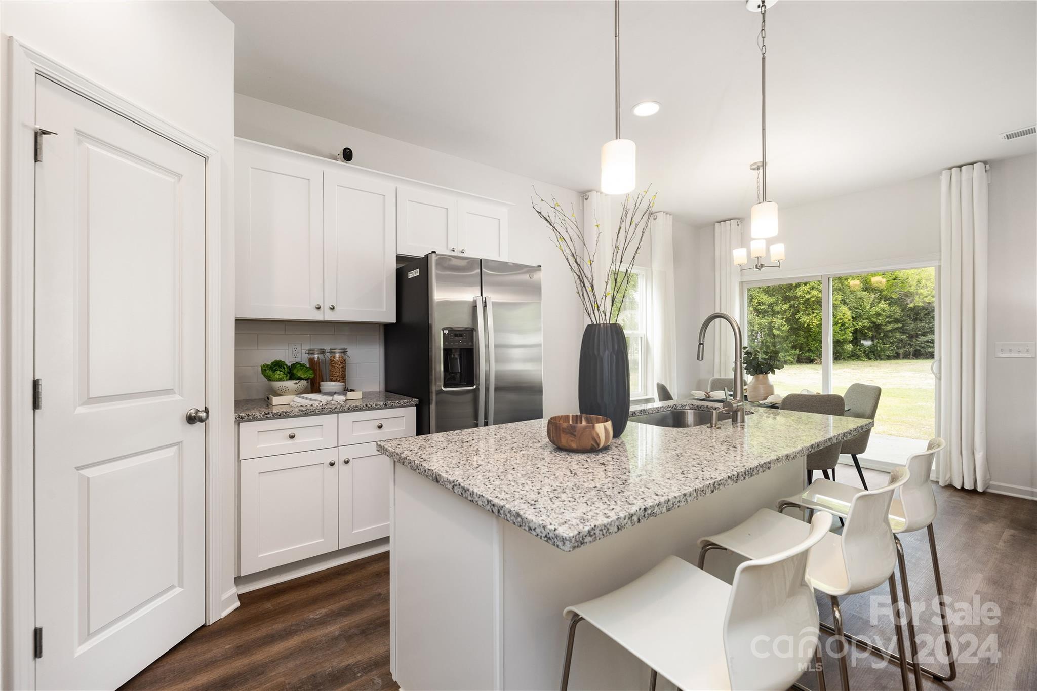 6043 Sullins Road Charlotte, NC 28214 - Photo 3 of 20 Gallery Image 3