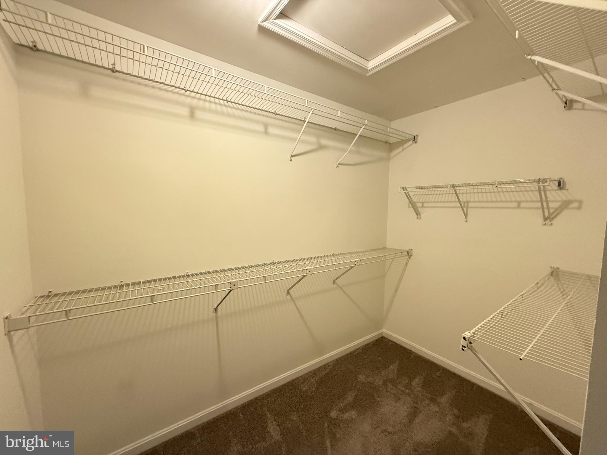 43572 Blacksmith Square Ashburn, VA 20147 - Photo 19 of 37