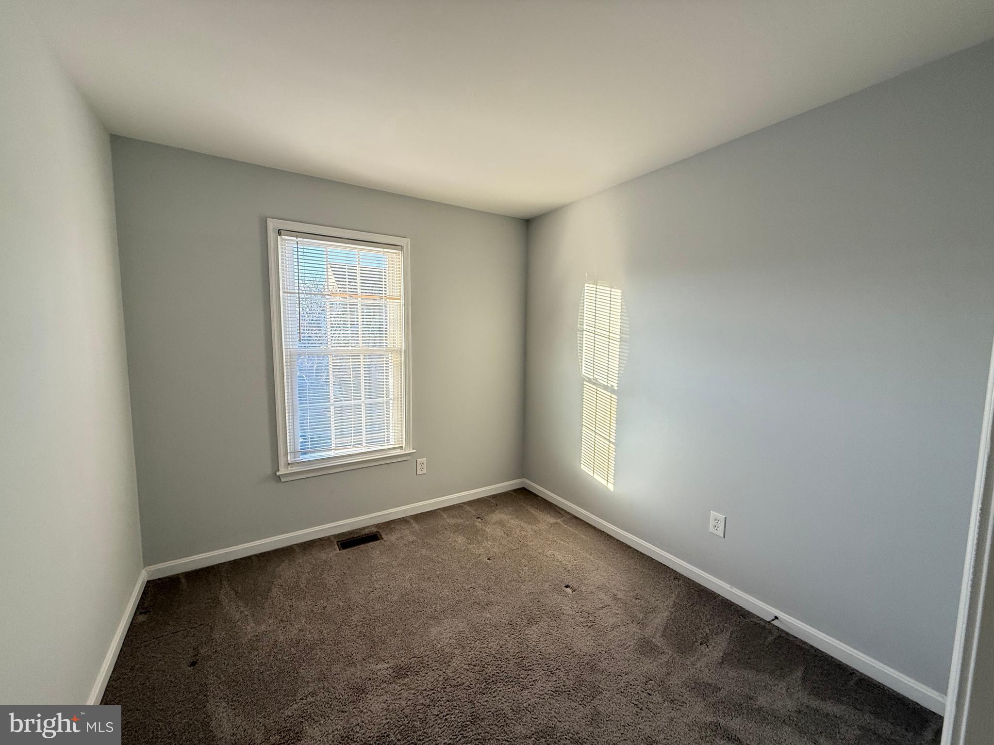 43572 Blacksmith Square Ashburn, VA 20147 - Photo 23 of 37