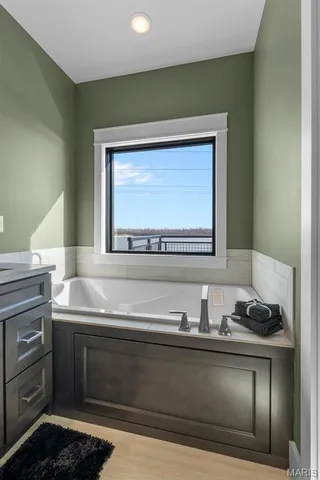 $849,000 | 290 Main Street, Cape Girardeau, MO 63701