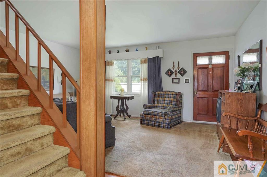 11 Highview Road East Brunswick, NJ 08816 - Photo 4 of 12 Gallery Image 4