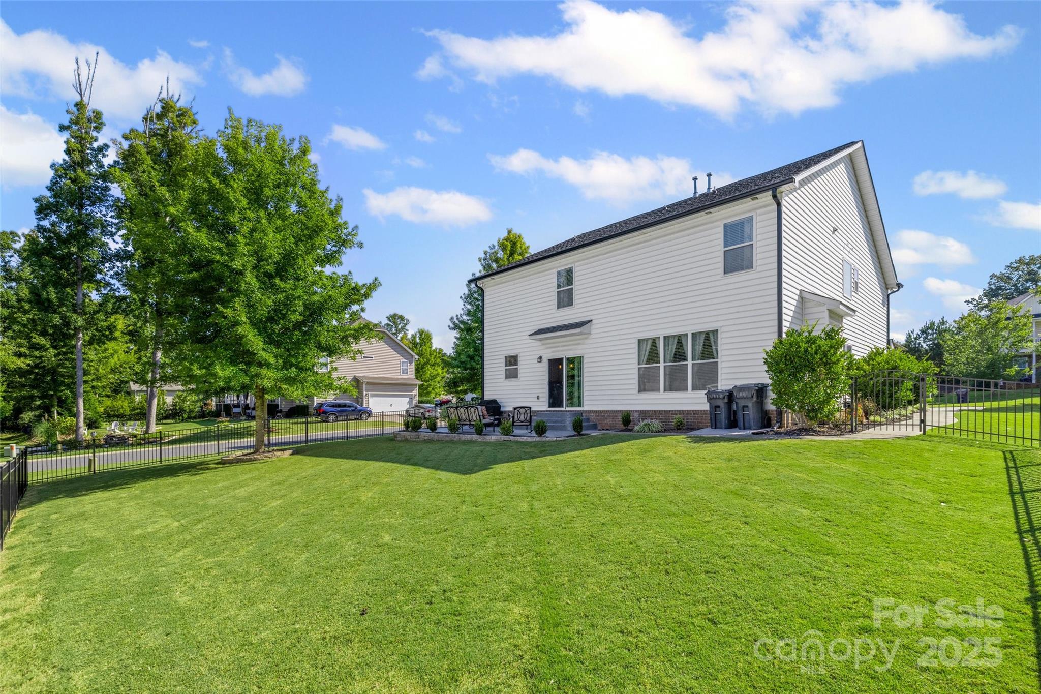 559 Daventry Court Clover, SC 29710 - Photo 27 of 32