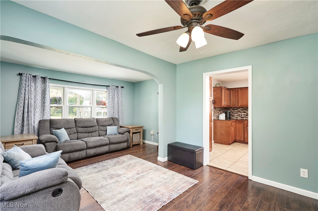 2923 Hayne Road Akron, OH 44312 - Photo 4 of 20 Gallery Image 4