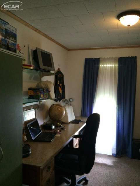 10459 North Bray Road Clio, MI 48420 - Photo 26 of 45 20445816-25.JPG