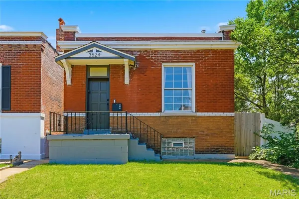 $219,000 | 3524 Grace Avenue, St. Louis, MO 63116