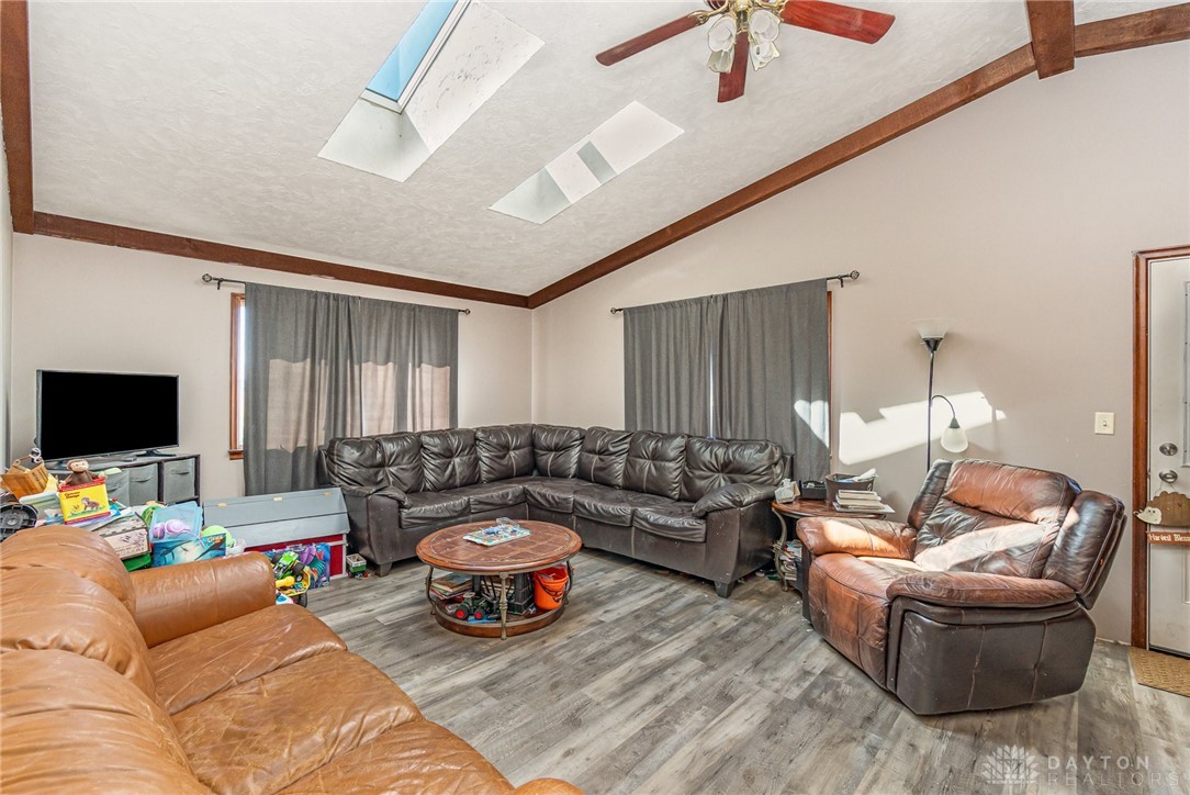 7195 Singer Road Dayton, OH 45424 - Photo 5 of 57 Gallery Image 5