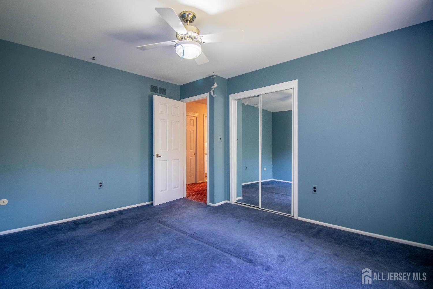 142 Monmouth Road Monroe Township, NJ 08831 - Photo 20 of 37