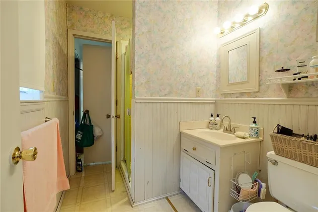 $282,500 | 1008 Southwest 17th Street, Blue Springs, MO 64015