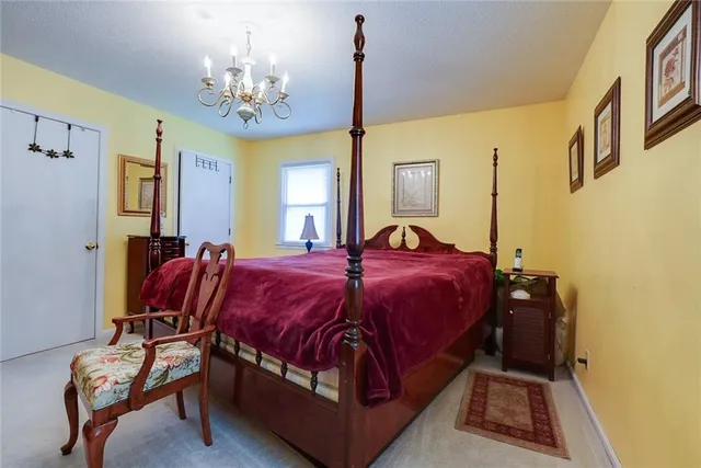 $282,500 | 1008 Southwest 17th Street, Blue Springs, MO 64015