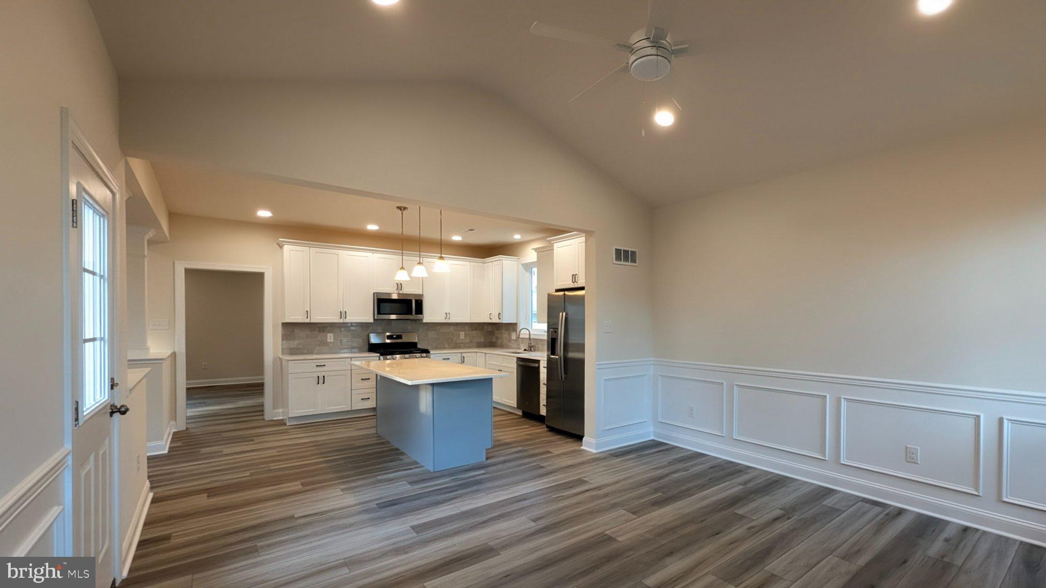 425 Rutledge Avenue Folsom, PA 19033 - Photo 17 of 33 Modern kitchen with elegant finishes.